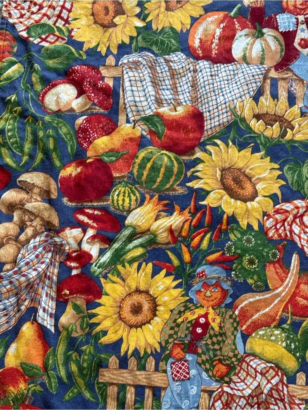 Vintage Joan Kessler Concord Fabric Tablecloth 47”x 41” Fall Sunflower Scarecrow